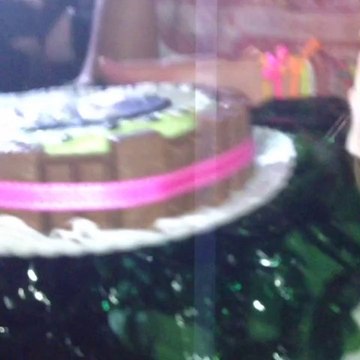 Entrega del regalo, cortito pero para mi muy especial! Sigamos soñando!