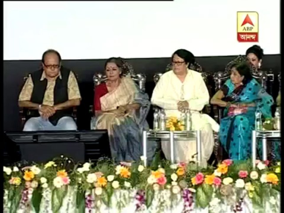 Shahrukh Khan says he would learn bengali and speak bengali next year.