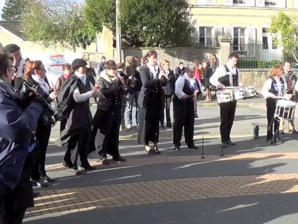 Port en Bessin - Fête de la coquille St Jacques - Bagad de Vire-Saint Lô