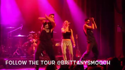 Brittany Smooch Webisodes : Turn me on (Denver)