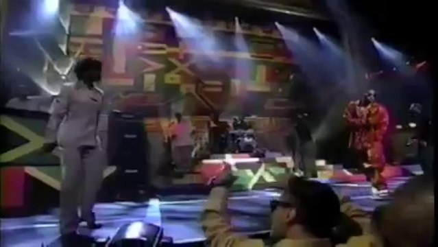 Fugees & Nas Fugee - Ready Or Not If I Ruled The World Live