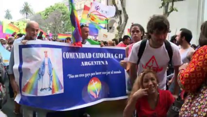 Argentina: marcha gay cuestiona al Papa