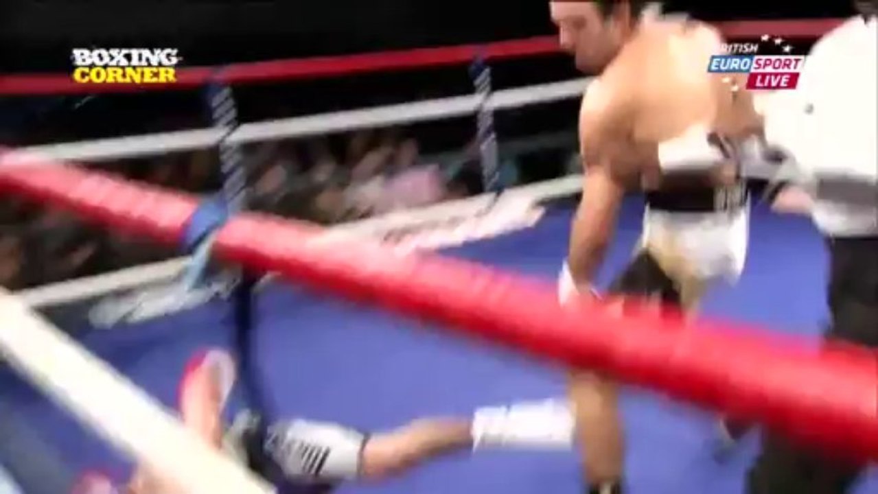 Scott Westgarth vs Krystian Nadolski 2013-11-08
