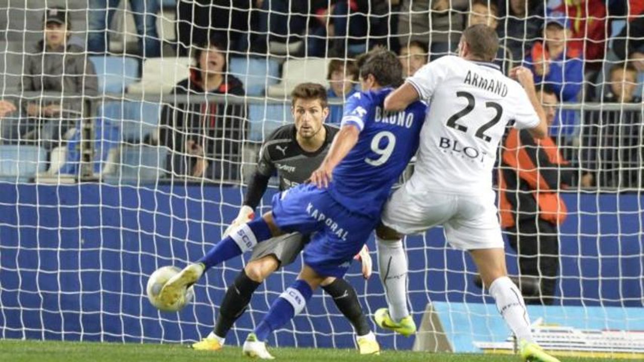 SC Bastia (SCB) - Stade Rennais FC (SRFC) Le résumé du match (13ème journée) - 2013/2014