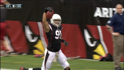 Shaughnessy recovers fumble, walks in for the TD