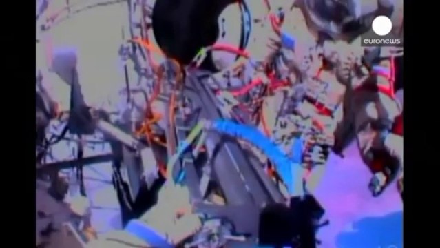 Soyuz tornata a terra con a bordo Luca Parmitano e torcia Olimpiadi Sochi