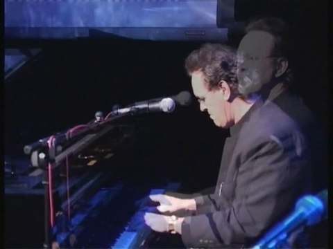 Ken Davis Performs Live At The Xinghai Concert Hall In Guangzhou China