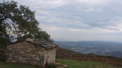 La Rhune, sommet et chapelle (64)