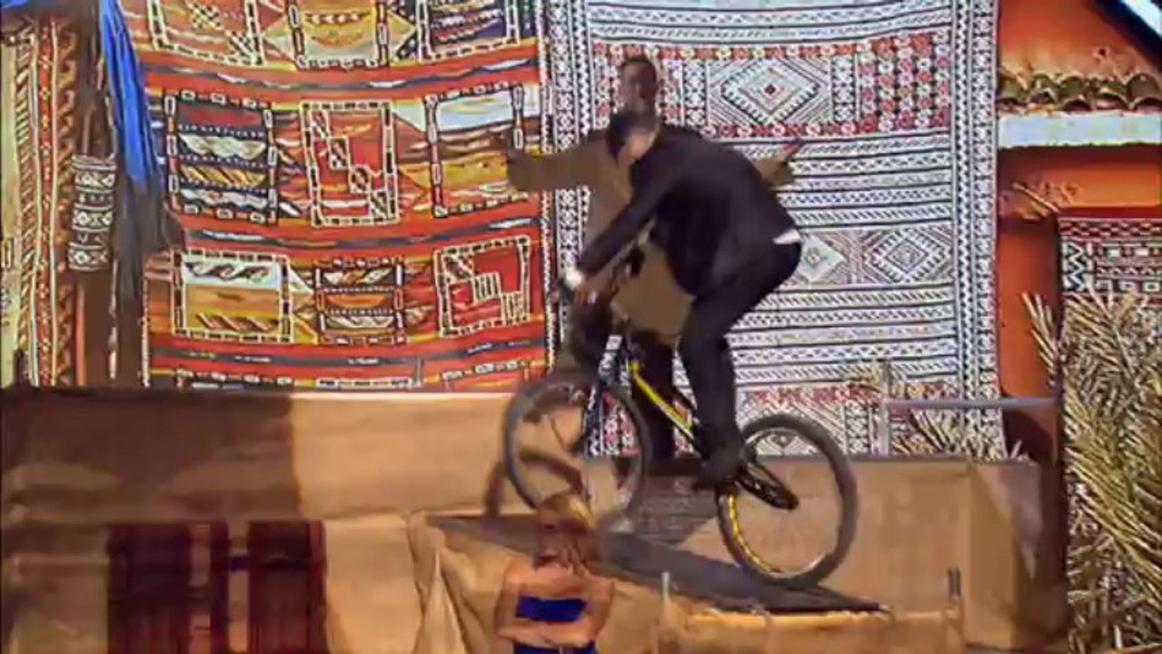 Maxime Senden et son vélo acrobatique