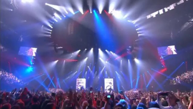 Anchorman's Ron Burgundy hits the MTV EMAs