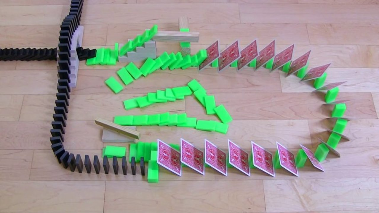 INSANE Domino Tricks! (Hevesh5 & Millionendollarboy) - YouTube [720p]