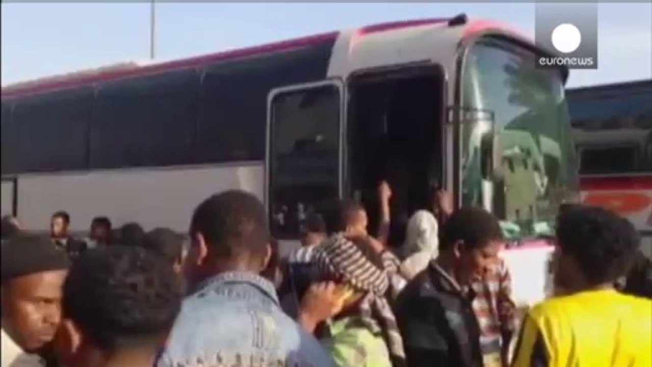 Migrant workers go home after clashes with Saudi police