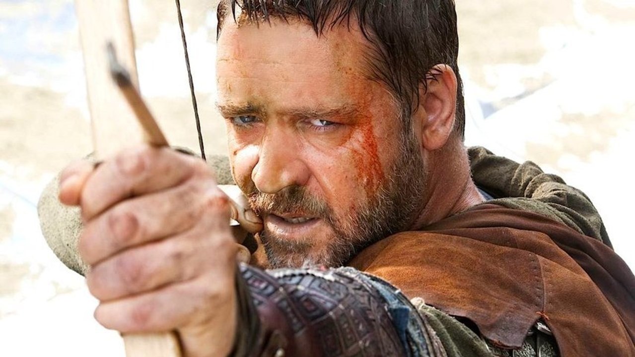 Russell Crowe Steals From the Rich in Robin Hood