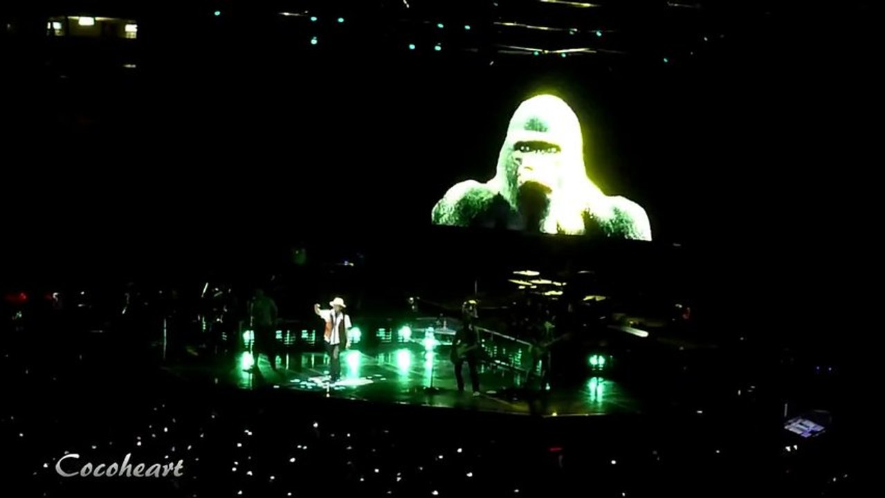 08 Bruno Mars - Gorilla @ Düsseldorf, ISS Dome, 11.11.2013
