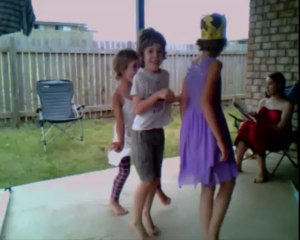 Video the Third - Blossum Possum ~ The sky is falling Down Under