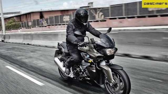 Aamir Khan Riding BMW K 1300 R for Dhoom 3