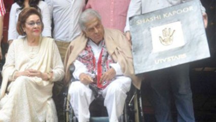 Unveiling Of Shashi Kapoor's Hand Impression Tile | Rajiv Kapoor, Siddharth Roy Kapur