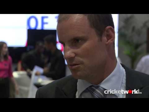 Cricket TV - Ashes 2013/14 - Strauss Urges England To Avoid Distractions - Cricket World TV