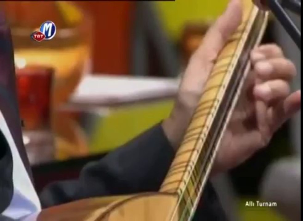 ihsan Öztürk - Konma Bülbül Konma Nergiz Daline.mp4