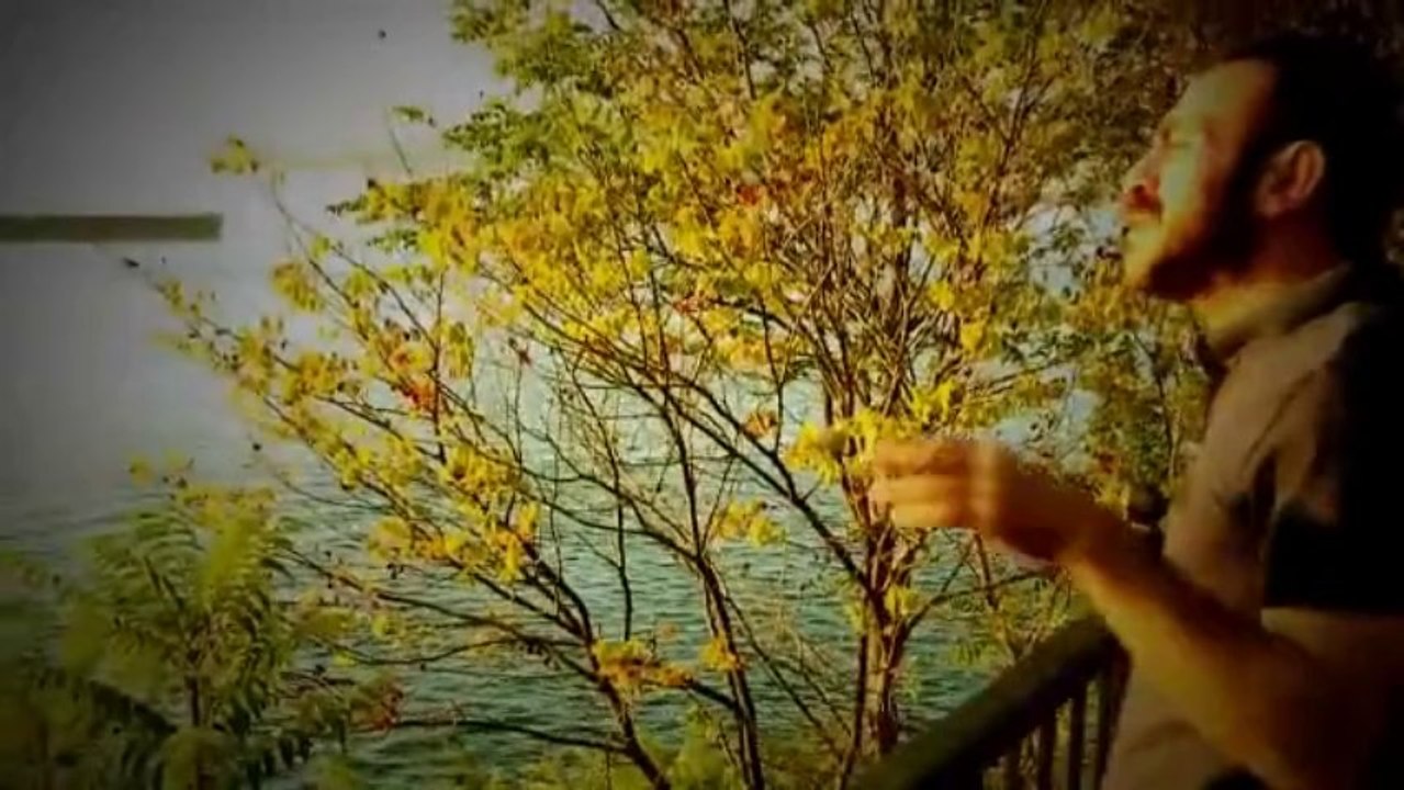 Adem Gümüşkaya - Kış Masalı 2013 Orjinal Klip By Daraske