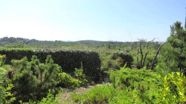 Vente VILLA de plain-pied - TRANS EN PROVENCE - Piscine - 105 m² sur terrain 610 m²