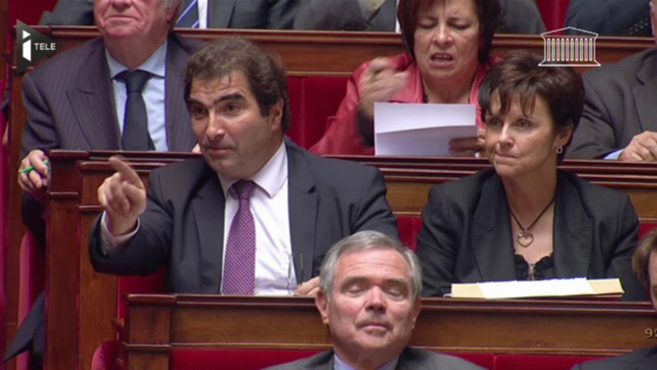 Passe d'armes Ayrault/Jacob à l'Assemblée