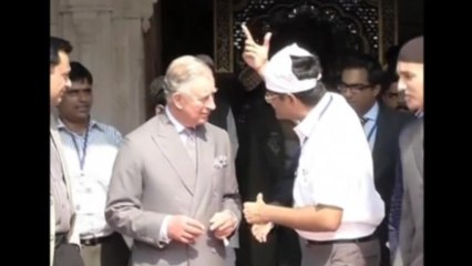 Prince Charles visits Muslim saint's tomb