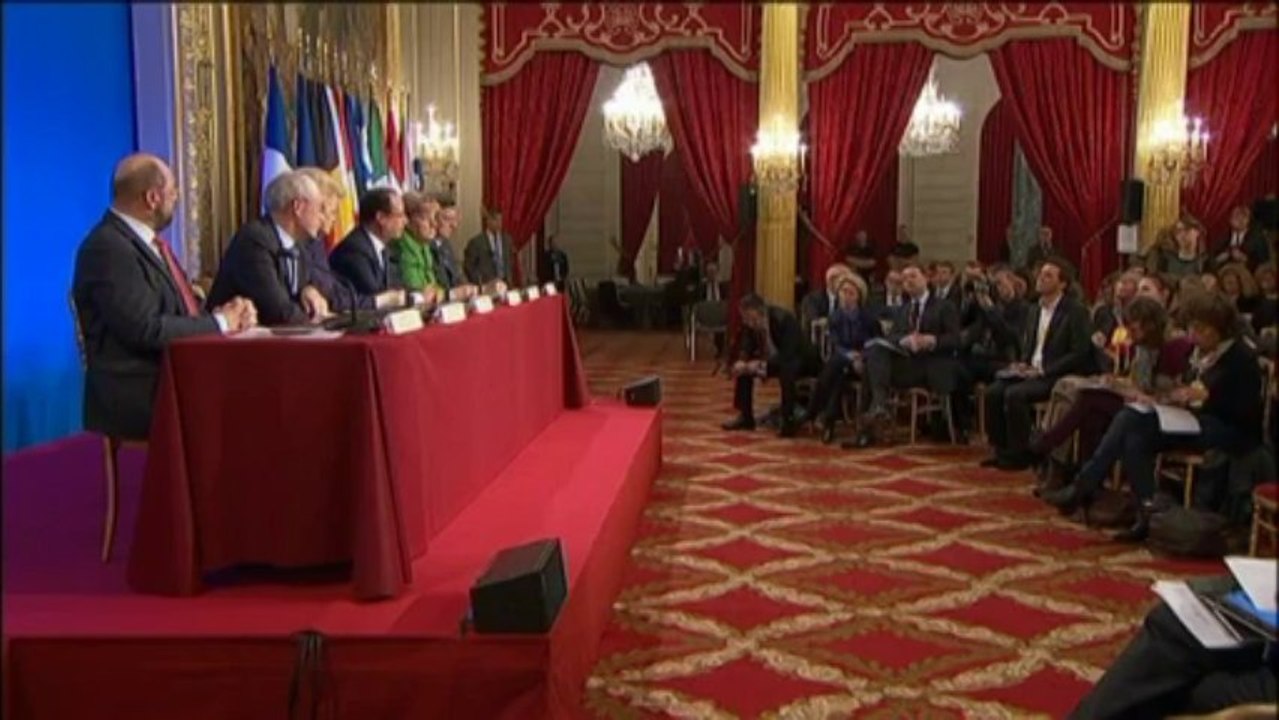 Pour Hollande, "l'inversion de la courbe du chômage des jeunes est acquise"