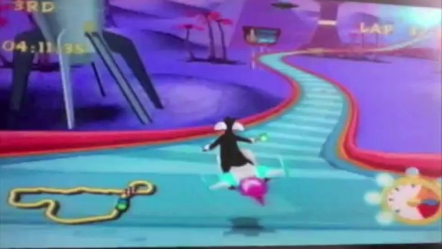 Looney Tunes - Space Race: Sega Dreamcast (Gameplay Vid)