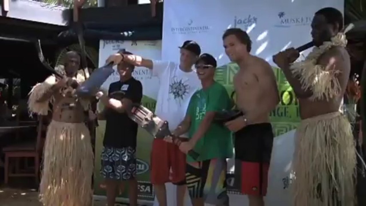 Namotu World Paddle Challenge Slalom Surf