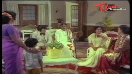 Chhaya Devi Irritates Anjali With Dumb Jokes Hilarious Scene