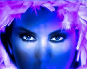 Büklüm Büklüm -- TÜLAY ÖZER (1979)