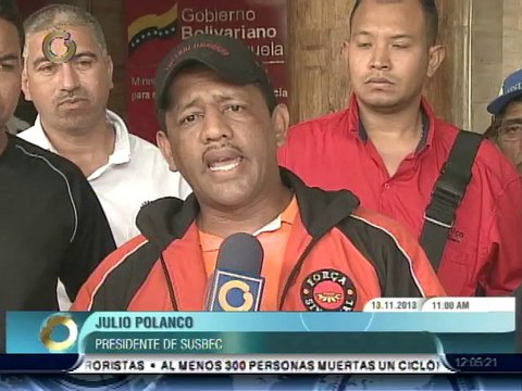 Representantes de organizaciones sindicales protestaron frente a sede del Ministerio del Trabajo