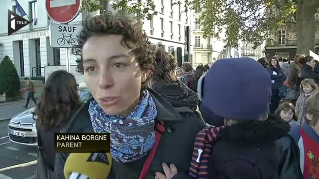 Des parents d'élèves soutiennent la grève contre les rythmes scolaires