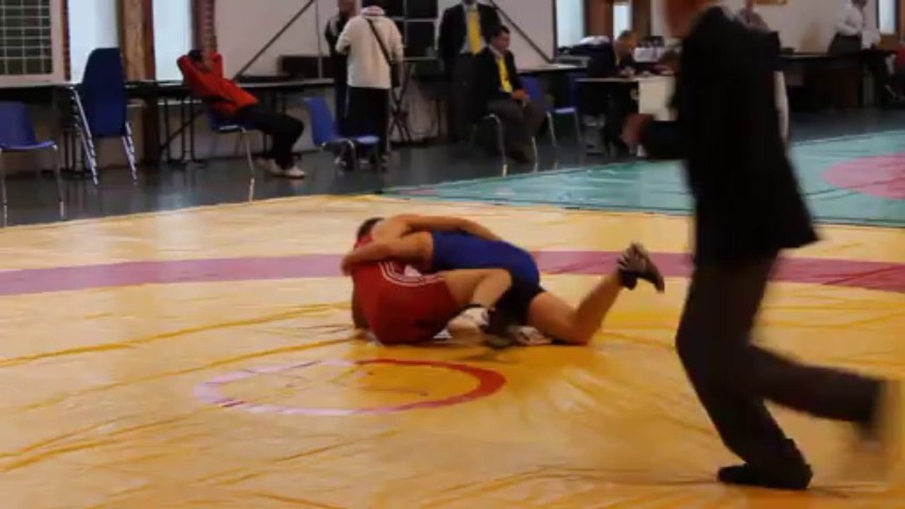 LECAUX Théo 60 kg à Calonne Ricouart le 10 novembre 2013