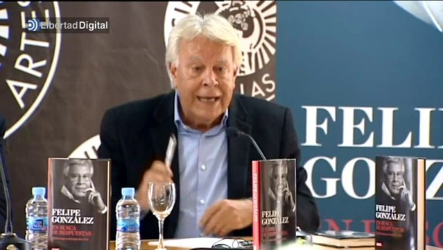 Felipe González dice que Rubalcaba es la mejor cabeza política pero que no tiene liderazgo