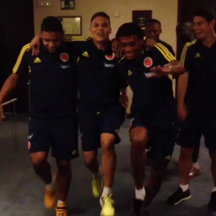 asi se  baila en la seleccion colombia