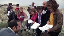 Les écoliers protègent la dune blanche