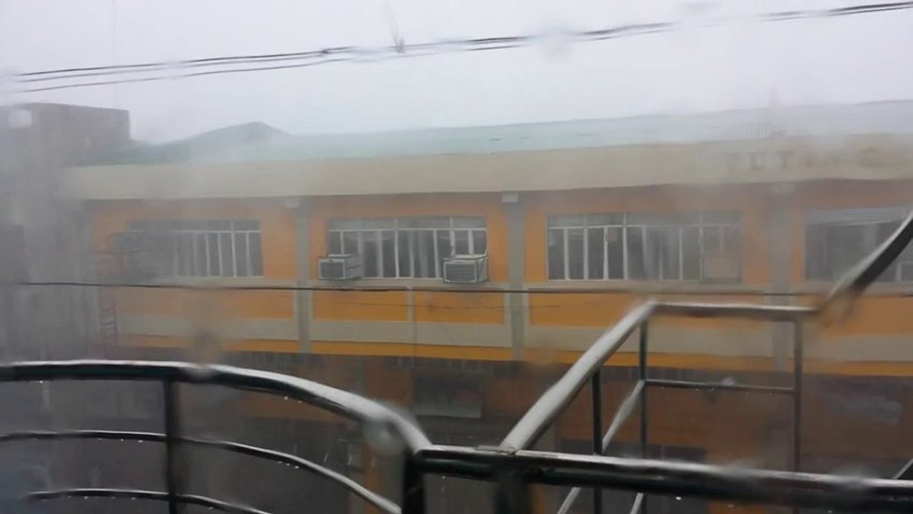 Typhoon Haiyan Hits Tacloban City in Central Philippines