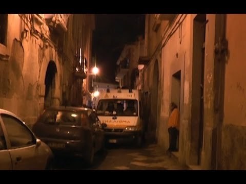 Maddaloni - Anziana trovata morta, forse rapina finita in tragedia -live- (13.11.13)