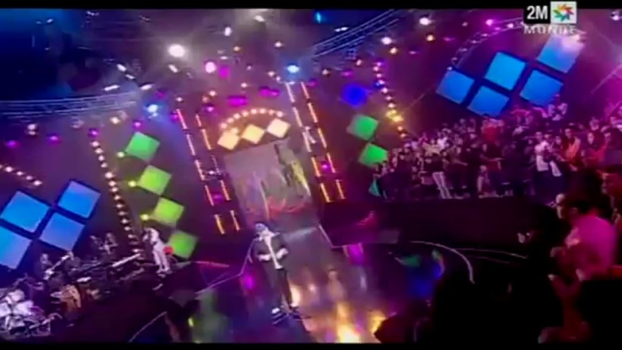 Cheb Bilal - Wayli Wayli 2013- ( Soiréé Fin DAnnéé 2013 Sur 2M) -chehmat hamza