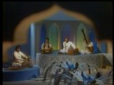 Live Ghazal --- Mehdi Hassan ---- Dekh To Dil ke jaan say uthta hai