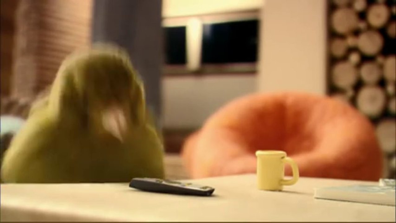 Robinsons ‘Bird House’ Commercial Shows The Elaborate Insides Of A Bird House