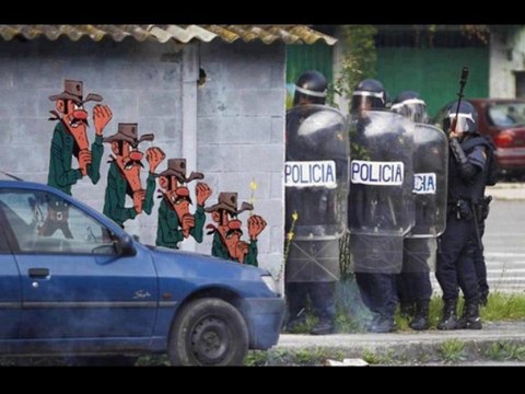 lève toi soldat il reste encore un combat et tu dois gagner... ouiii pour la libertééééé ;)