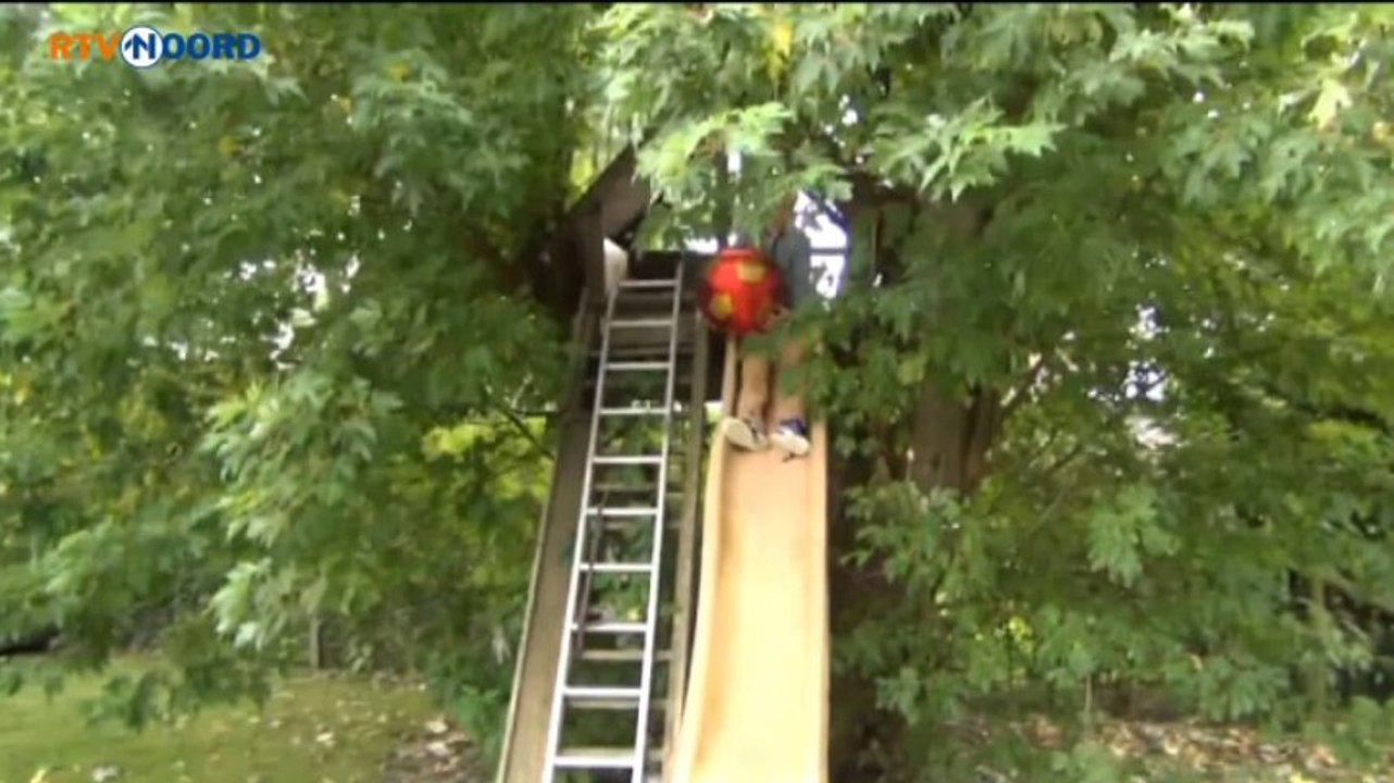 Originele lipdub om huis te verkopen - RTV Noord