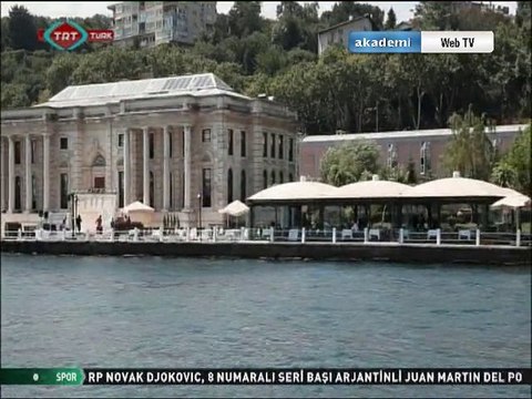 Vapurda Çay Simit Sohbet'in konuğu; Mucize Lezzetler'den Refika