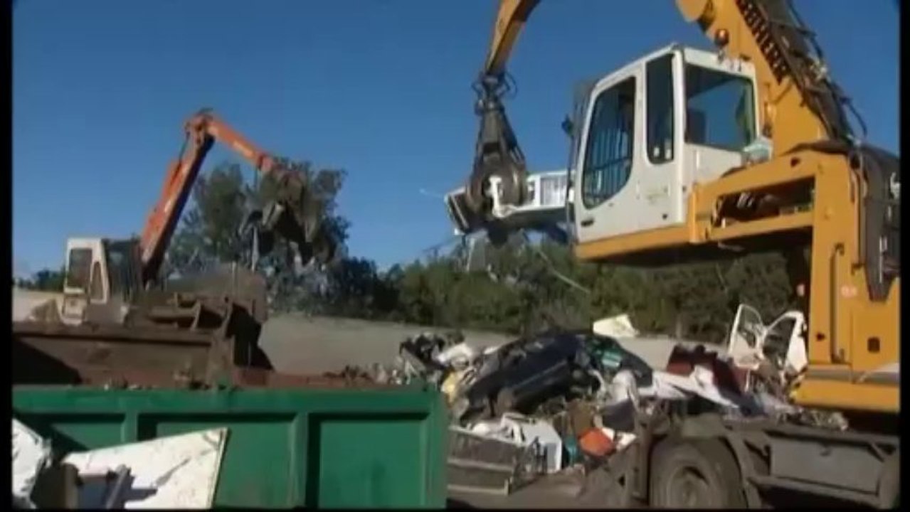 Vols en série de plaques d'égout dans les Pyrénées-Orientales