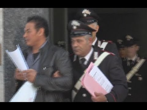 Caserta - Reperivano armi per il clan dei casalesi, sette arresti nel Casertano (14.11.13)