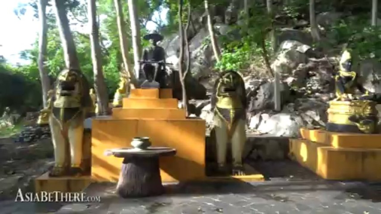 Wat Tham Nam Temple and Buddha in Ratchaburi