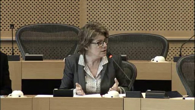 Le retard de la France dans la préparation des programmes pour la mise en œuvre des fonds européens en 2014-2020